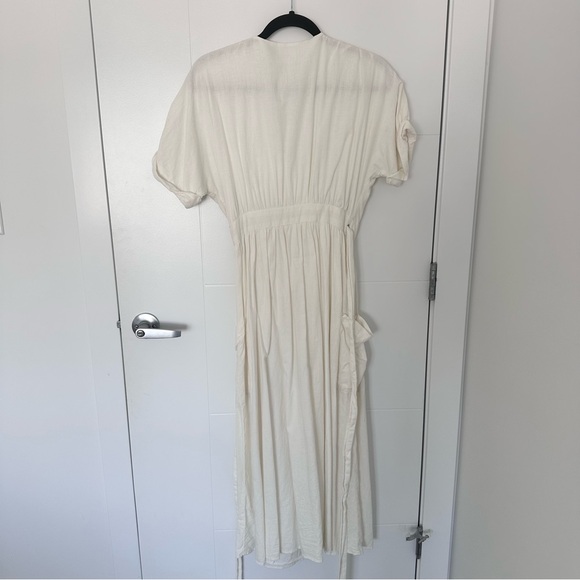 Urban Outfitters Gabrielle Linen Wrap Midi Dress Ivory - Picture 10 of 17